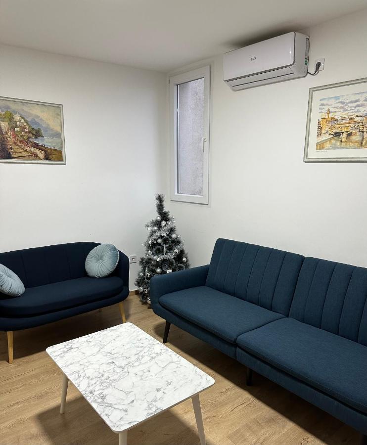 Podgorica Great Location Appartement Buitenkant foto